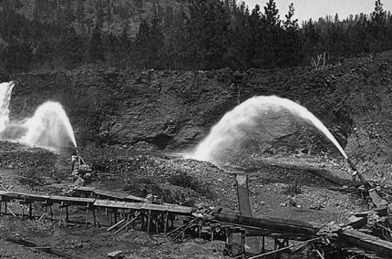 HydraulicMining1.jpg